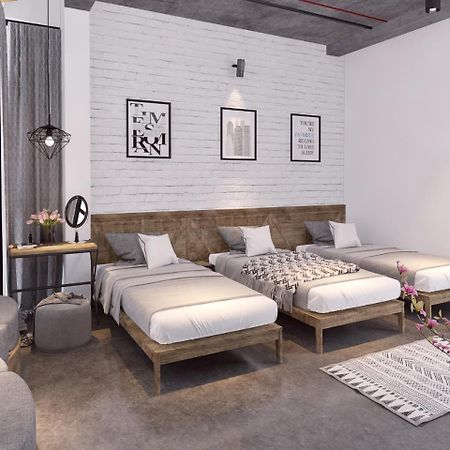 Luxury Backpakers Hotel Hanoi Esterno foto