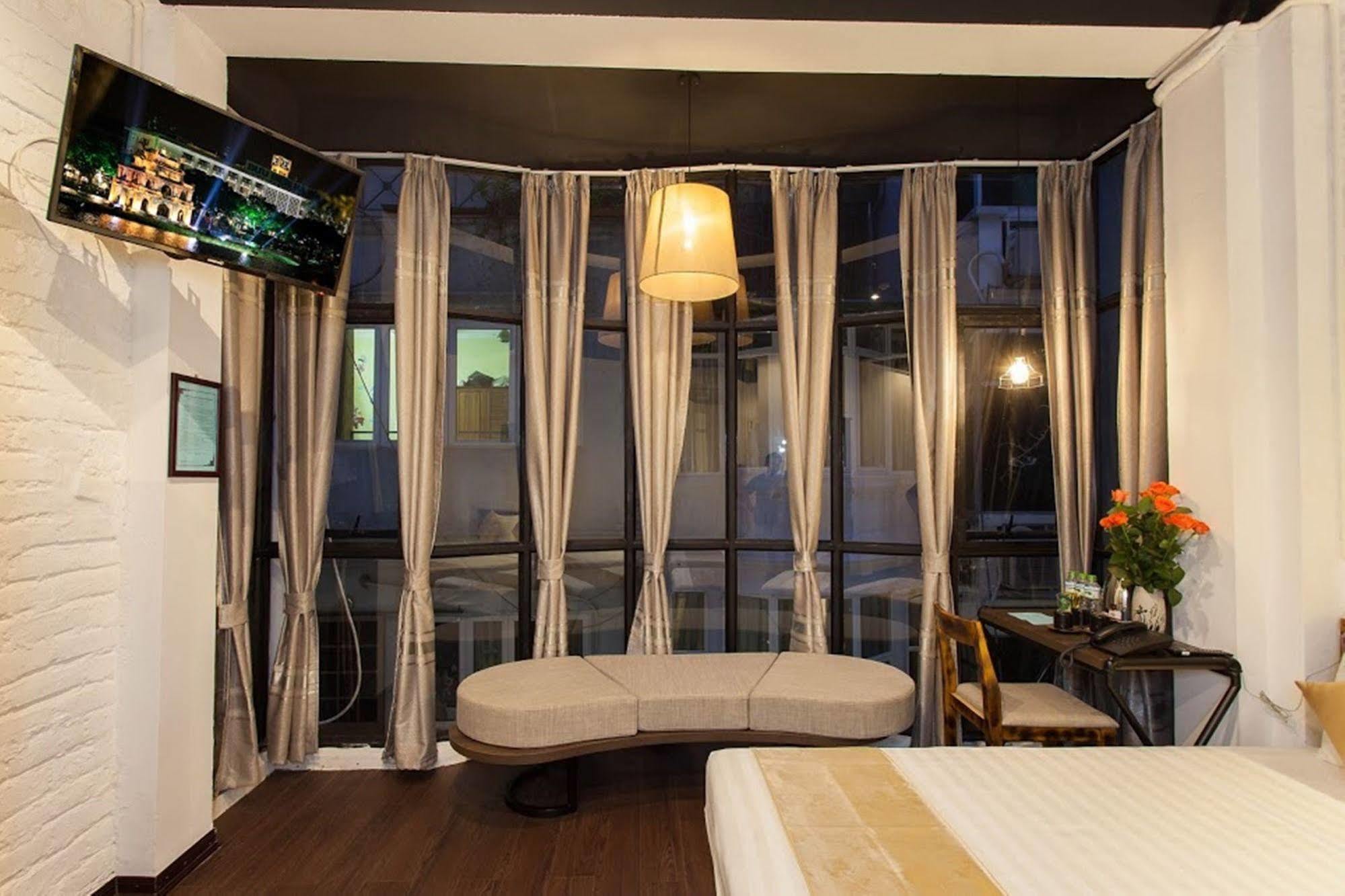 Luxury Backpakers Hotel Hanoi Esterno foto