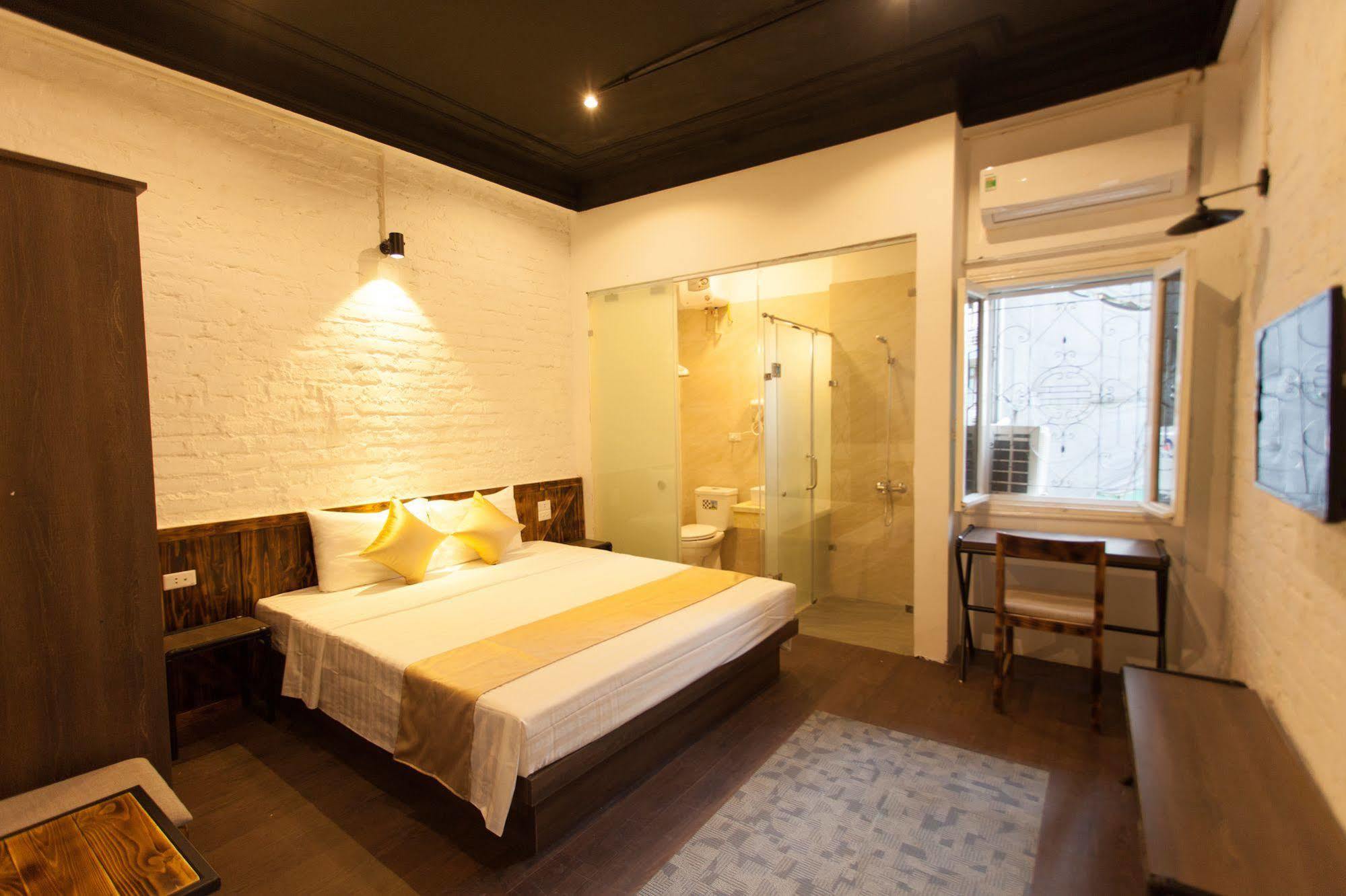Luxury Backpakers Hotel Hanoi Esterno foto