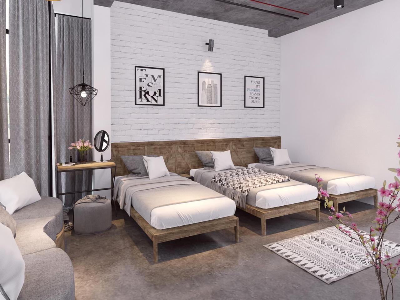 Luxury Backpakers Hotel Hanoi Esterno foto