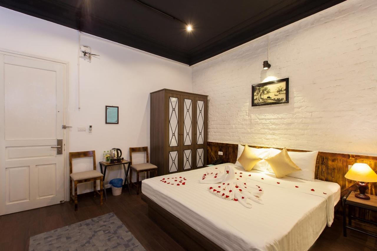 Luxury Backpakers Hotel Hanoi Esterno foto