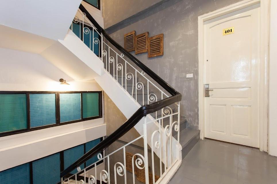 Luxury Backpakers Hotel Hanoi Esterno foto