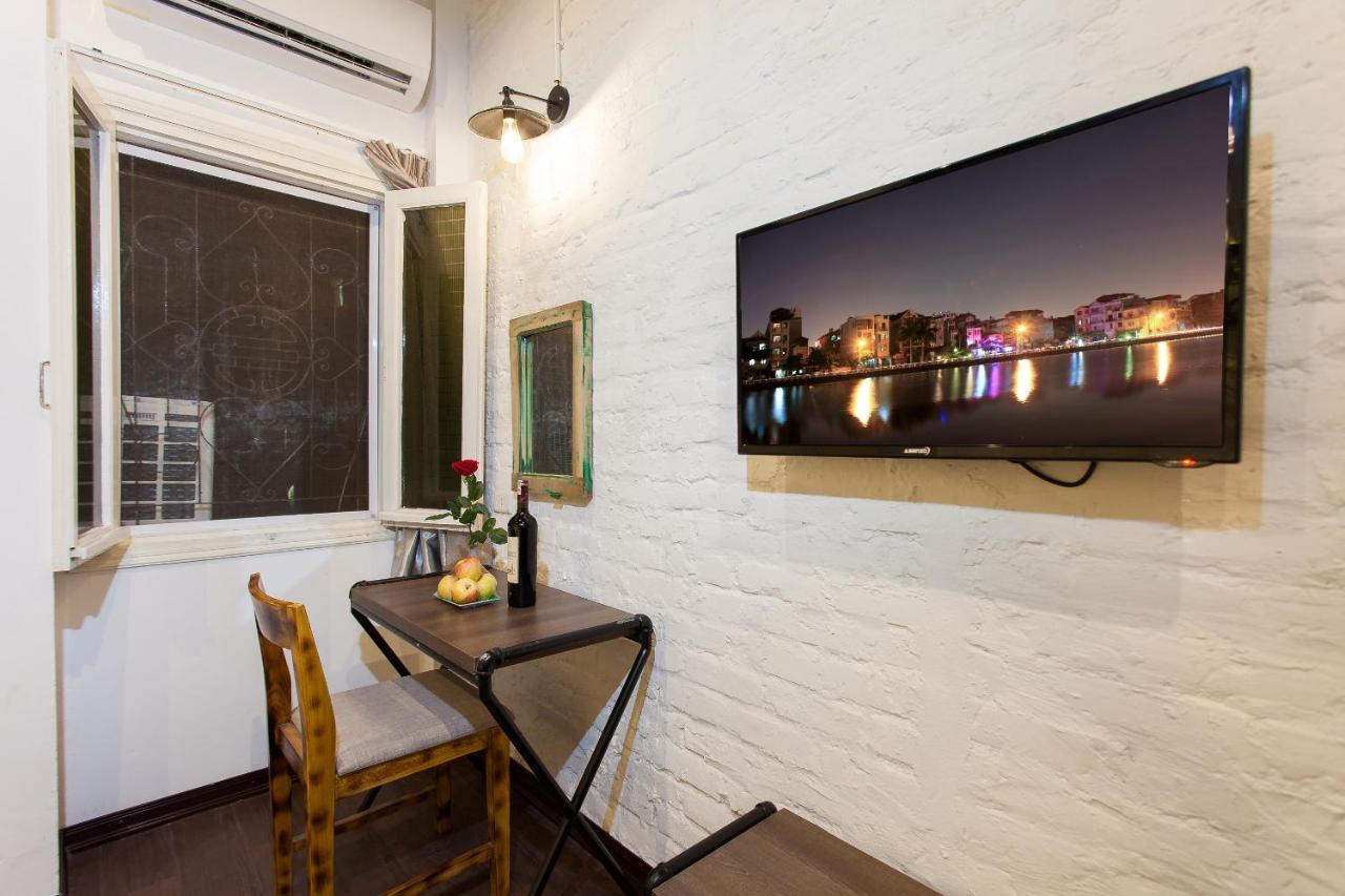 Luxury Backpakers Hotel Hanoi Esterno foto
