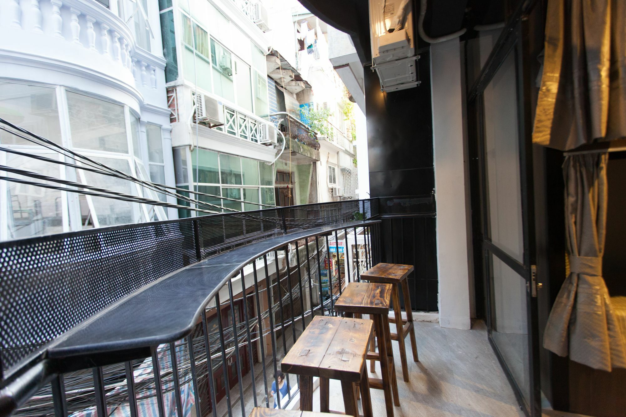 Luxury Backpakers Hotel Hanoi Esterno foto