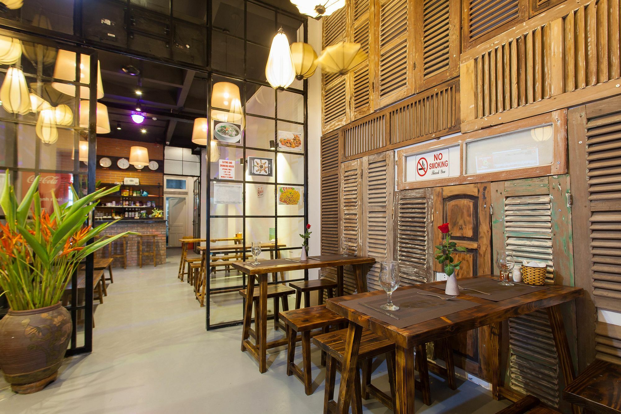 Luxury Backpakers Hotel Hanoi Esterno foto